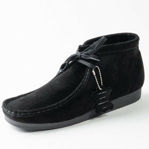 Men’s Black | Gum Wallaby’s (RUNS ONE SIZE BIGGER)
